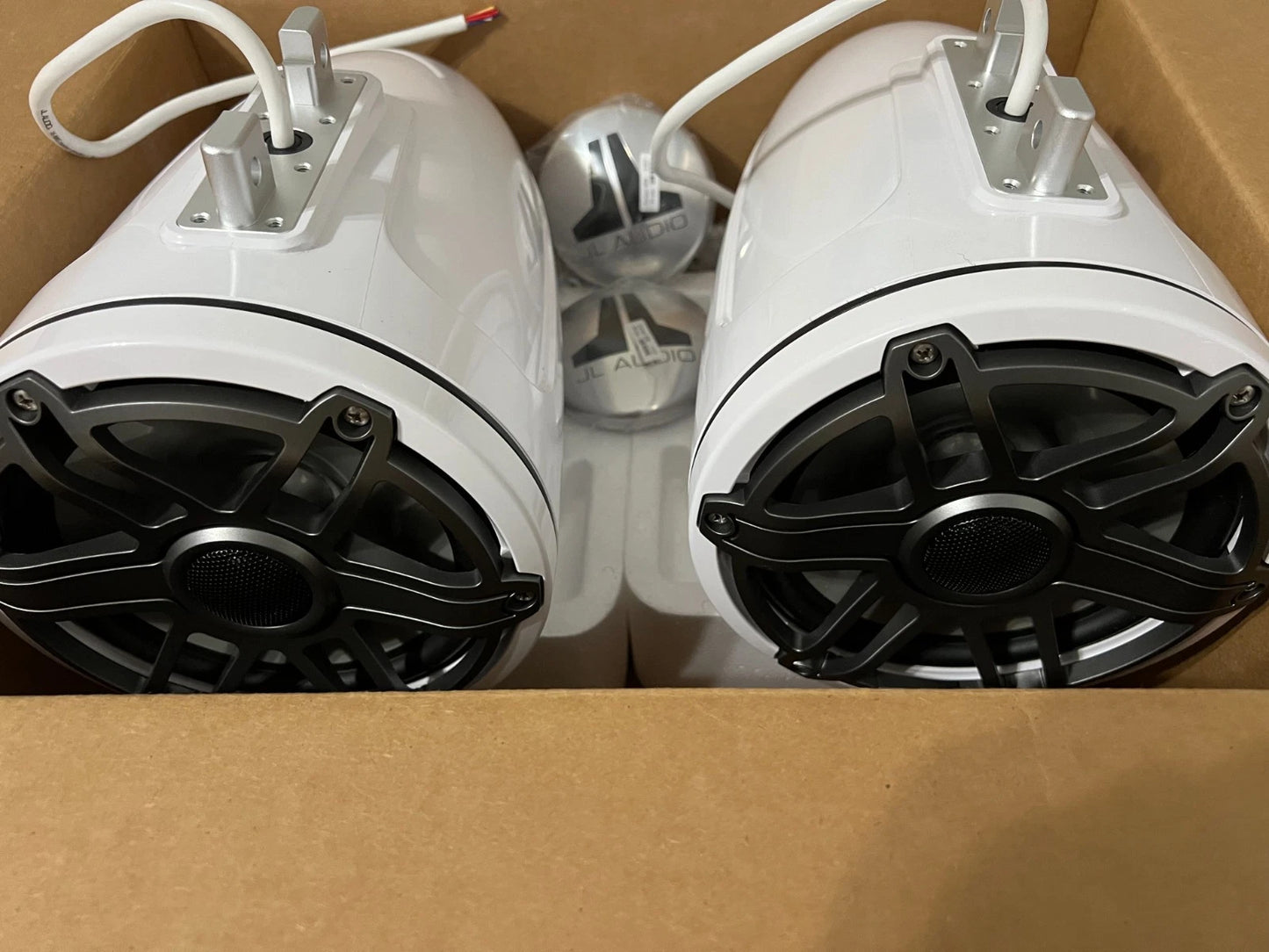 JL Audio M6-770-ETXv3-Gw-S-GwGm 7.7" Wake Tower Speakers - Open Box